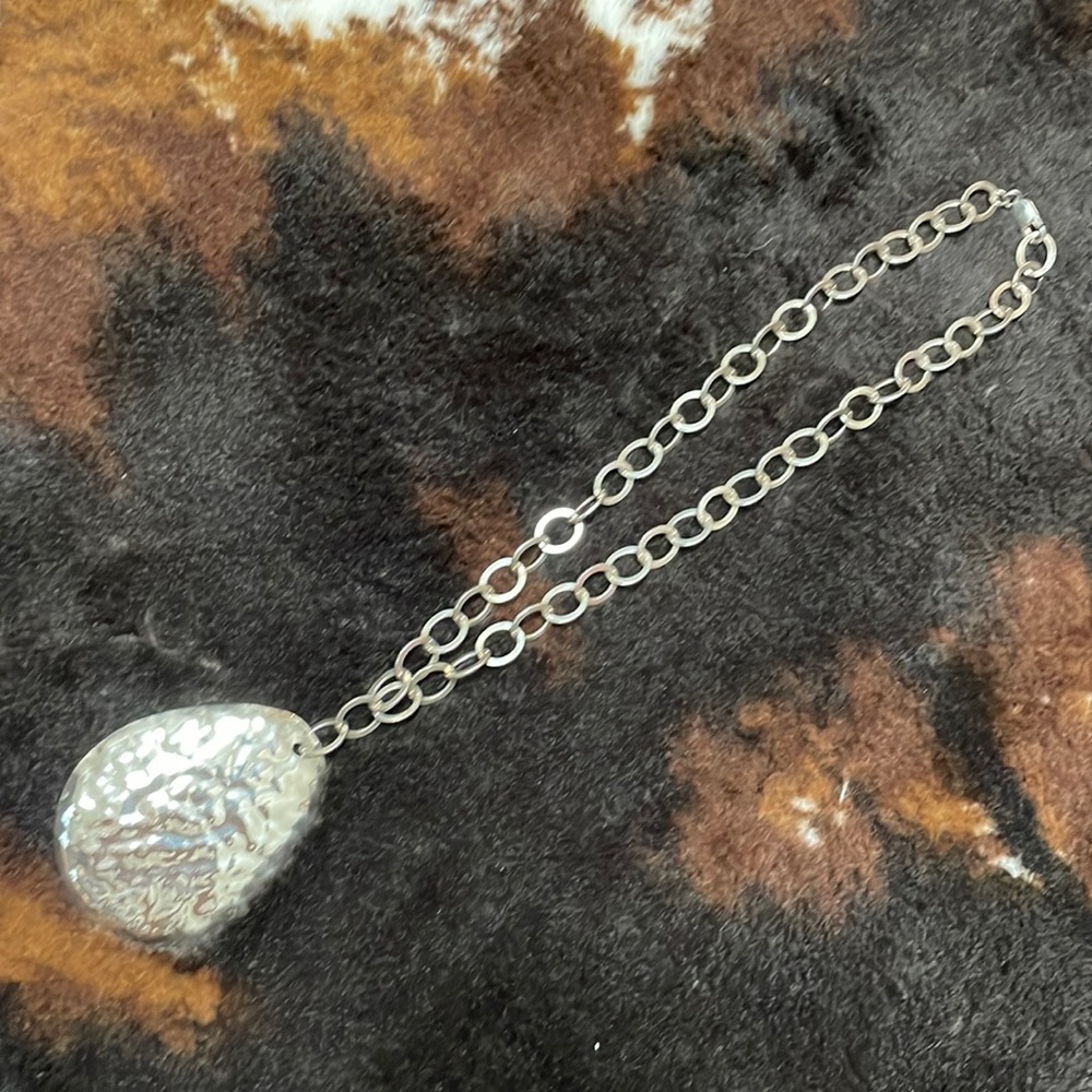 Silpada hammered teardrop pendant necklace.